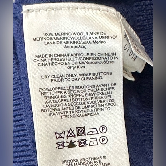 Brooks Brothers Royal Blue Extra Fine Italian Merino Wool V Neck Sweater… - Picture 6 of 7
